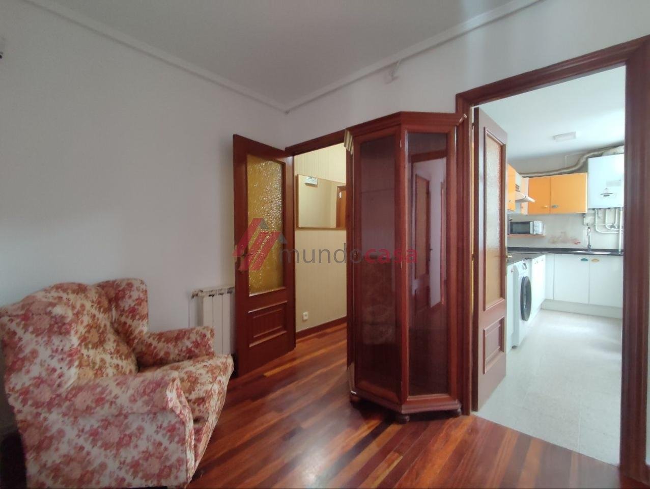 Flat 98 m² in Ferrol