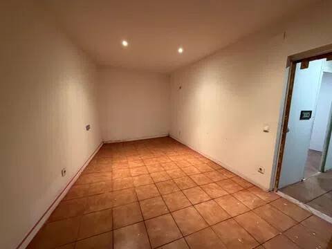 Haus 80 m² in Montornès del Vallès