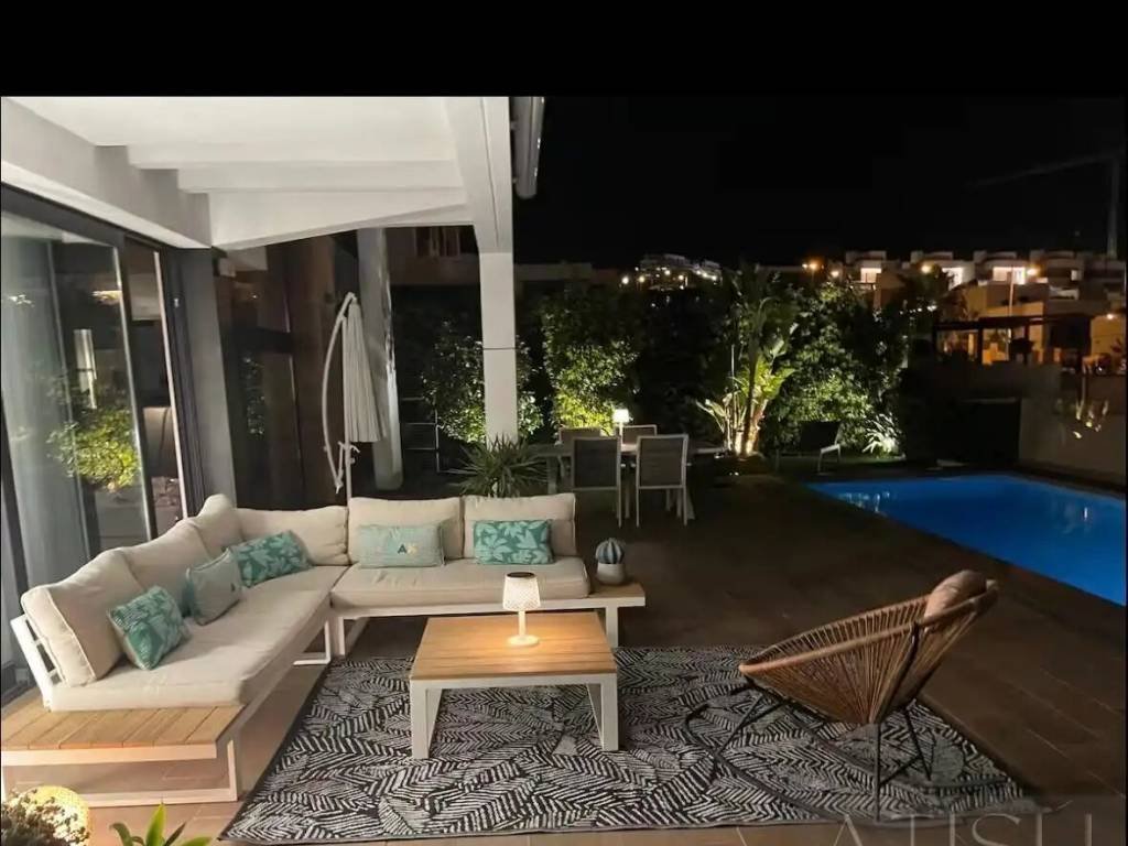 Maison 210 m² à Alicante