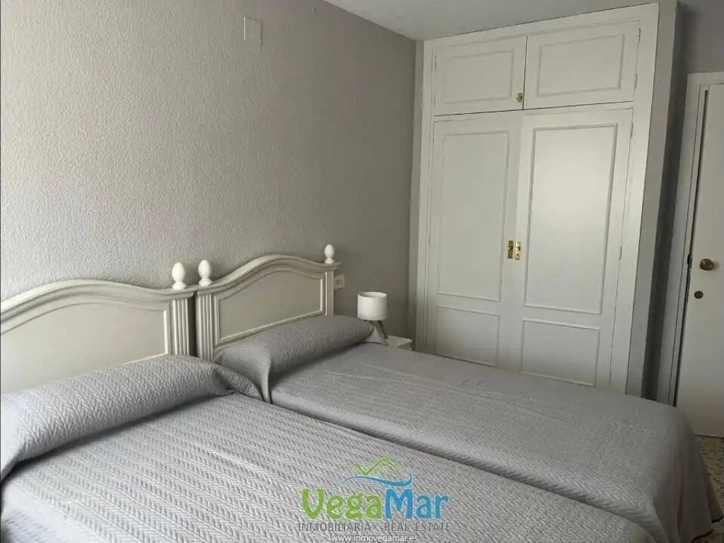Piso de 120 m² en Almuñécar
