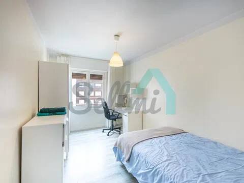 Habitación 85 m², Oviedo