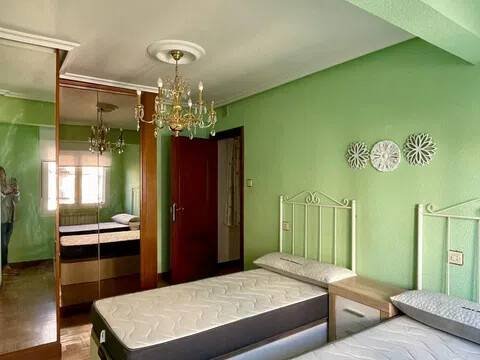 Piso de 80 m² en Gijón