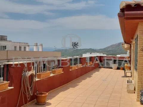 Piso de 140 m² en Borriol
