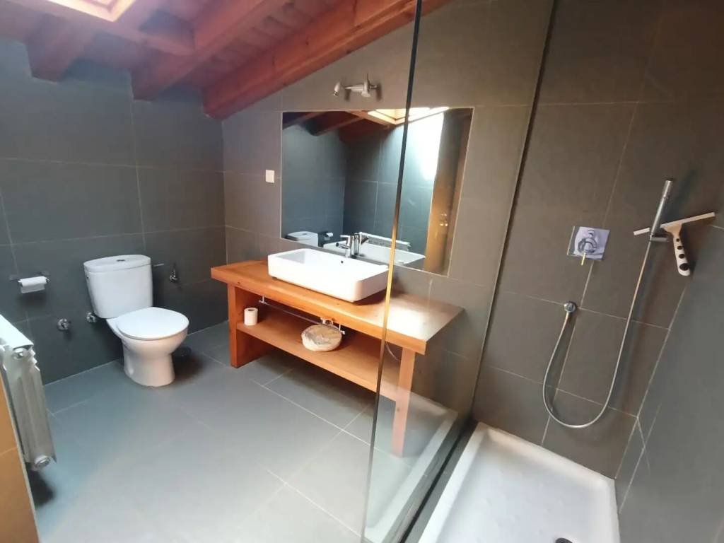 Casa de 215 m² en Molledo
