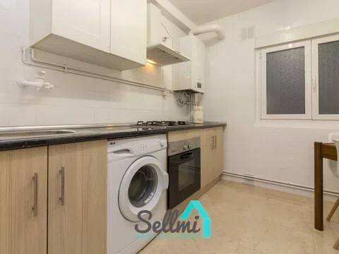 Piso de 80 m² en Oviedo
