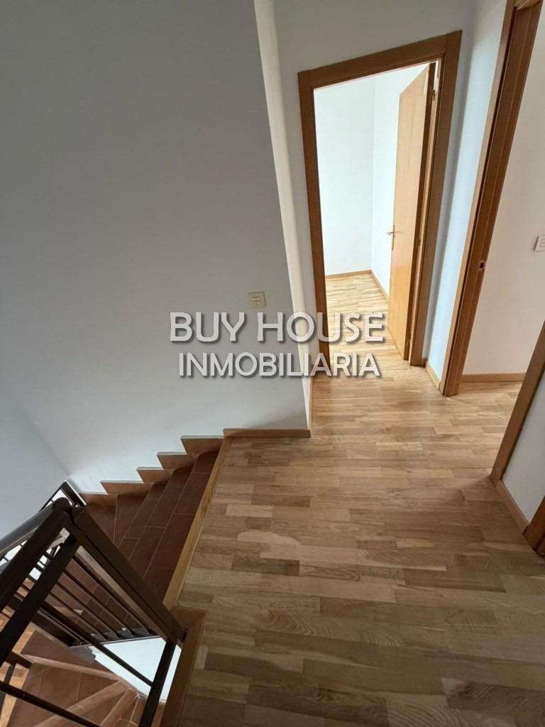 Piso de 103 m² en El Viso de San Juan