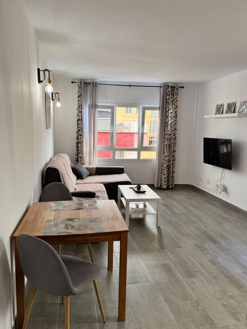 Piso de 50 m² en Mogán
