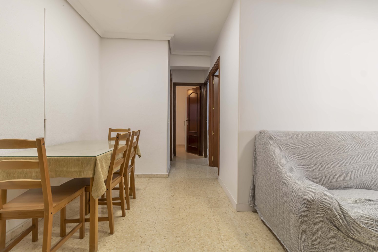 Piso de 65 m² en Sevilla
