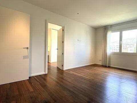 Wohnung 323 m² in Barcelona