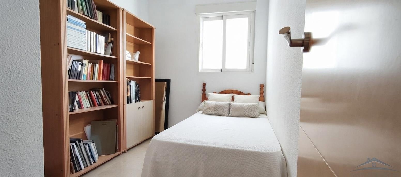 Piso de 140 m² en Almería