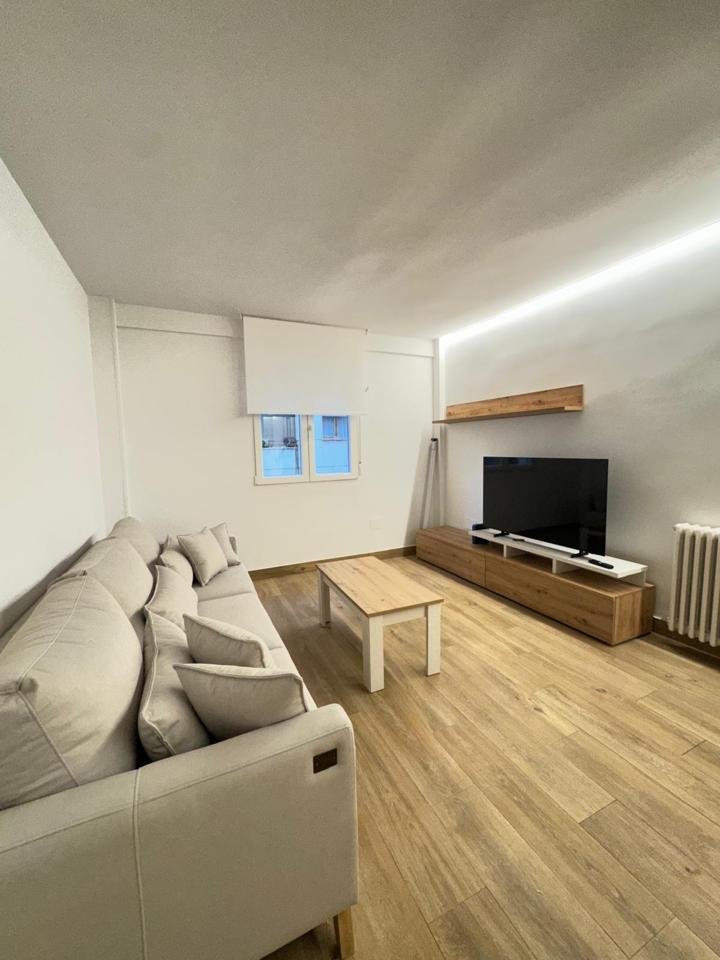 Habitación 18 m², Segovia