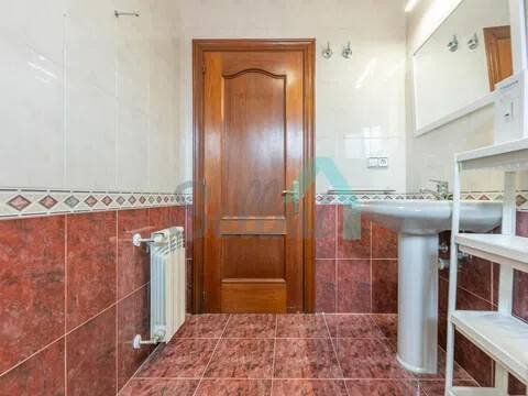 Piso de 80 m² en Oviedo