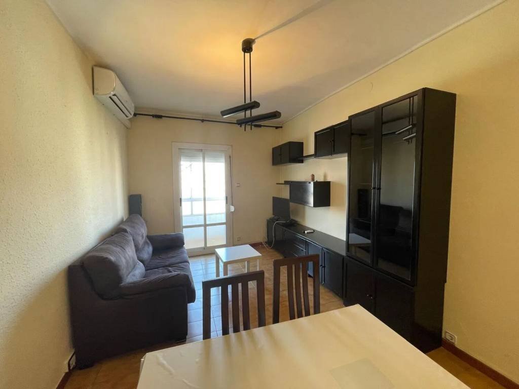 Habitación 130 m², Lérida