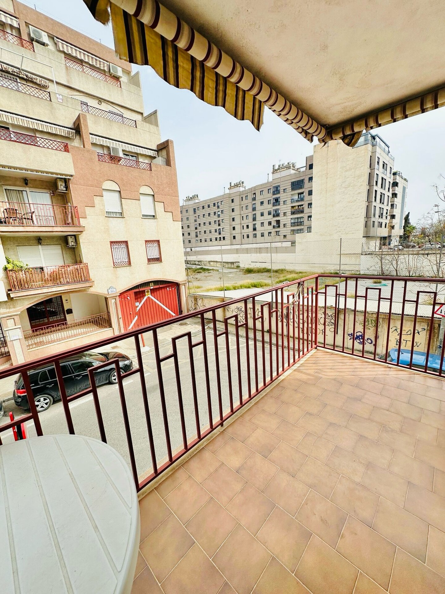 Piso de 85 m² en Granada