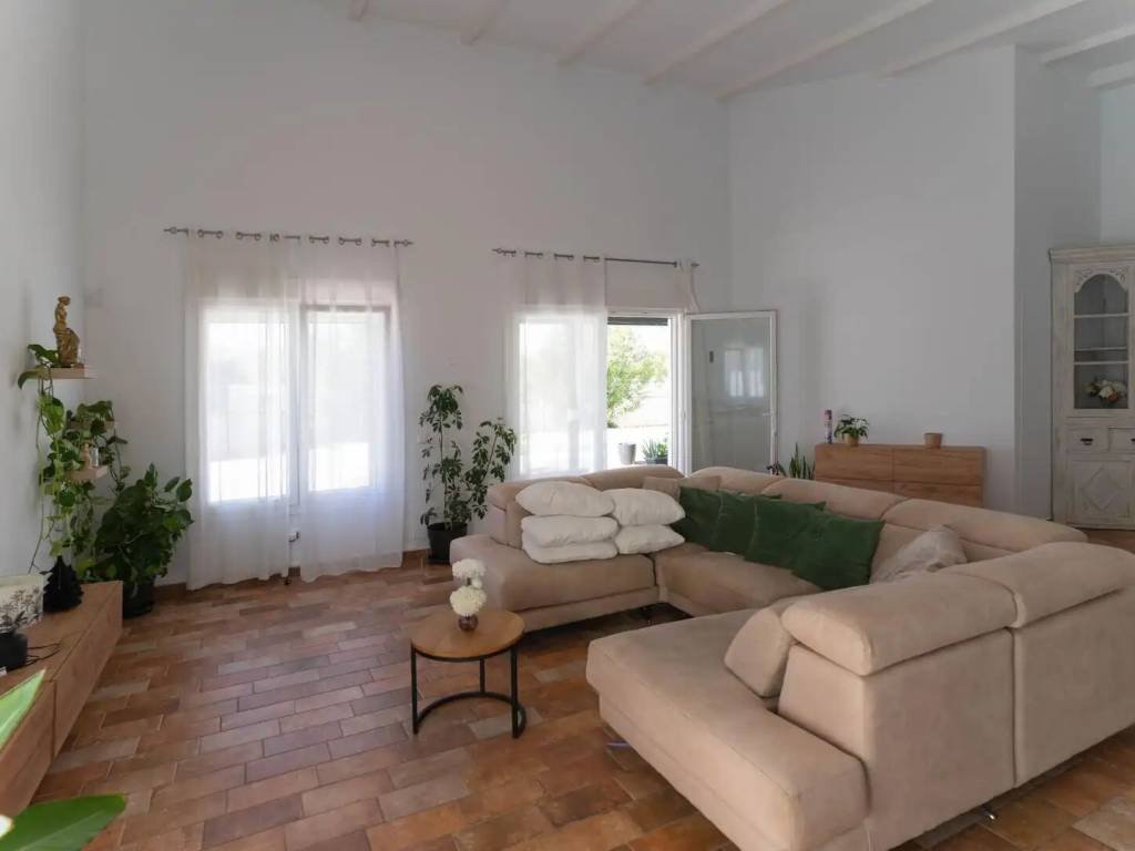 Casa de 240 m² en Alhaurín el Grande