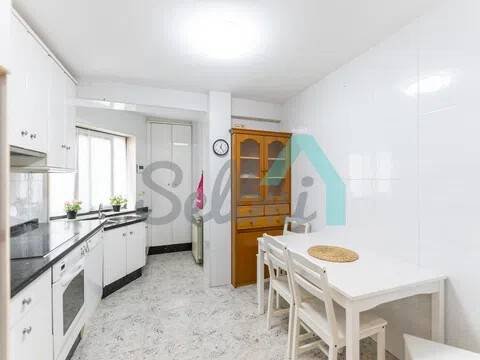 Pis de 134 m² a Oviedo