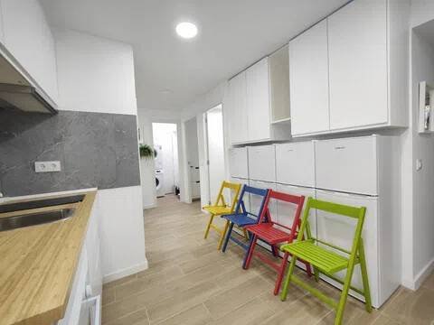 Chambre 80 m², San Juan de Aznalfarache