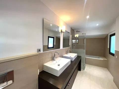 Casa de 234 m² a Castelldefels