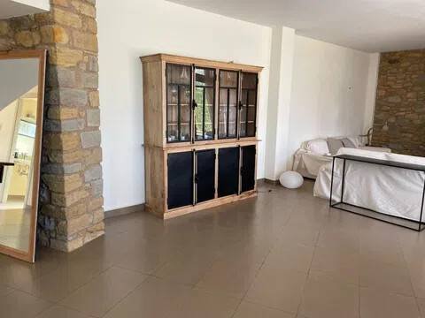Casa de 350 m² en Forallac