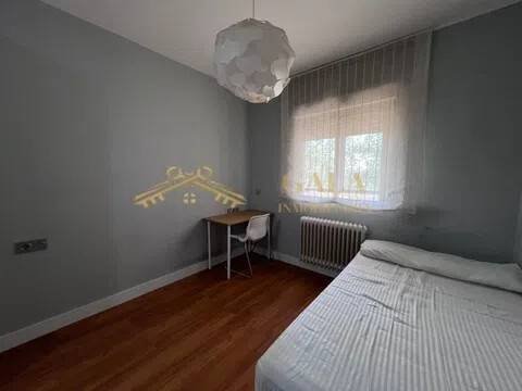 Piso de 130 m² en Cáceres