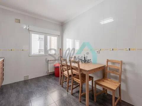 Pis de 94 m² a Oviedo