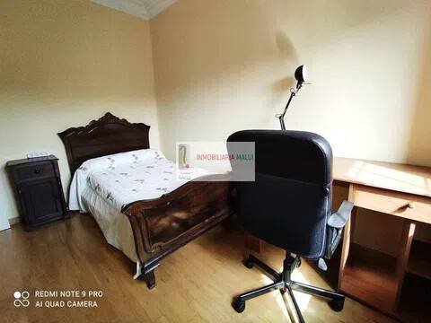 Piso de 90 m² en Oviedo