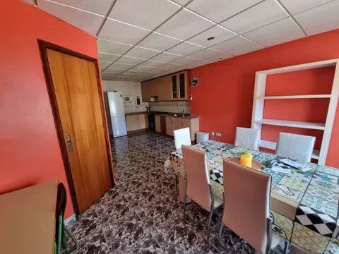Piso de 142 m² en Castelló de Rugat