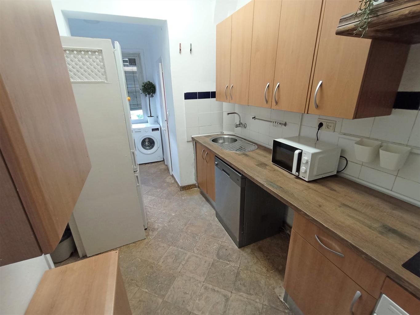 Habitación 310 m², Granada
