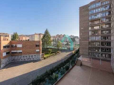Appartamento 93 m² a Oviedo