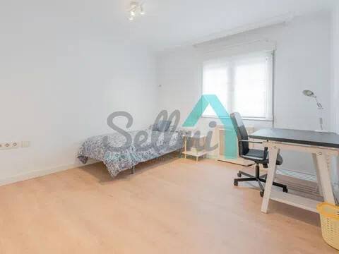 Piso de 166 m² en Oviedo