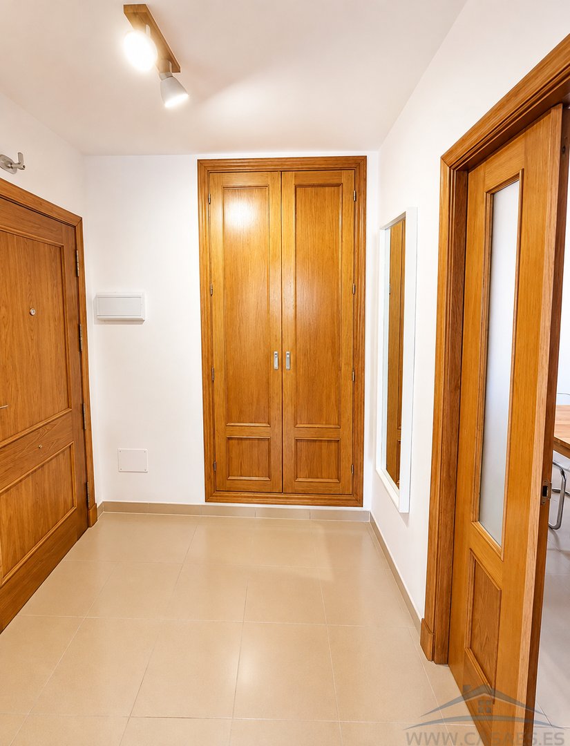 Piso de 143 m² en Roquetas de Mar