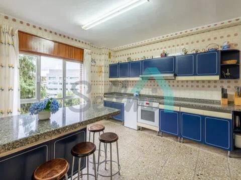 Piso de 122 m² en Oviedo