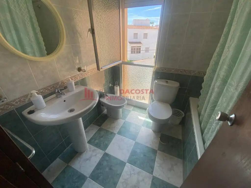 Casa de 120 m² en Lepe