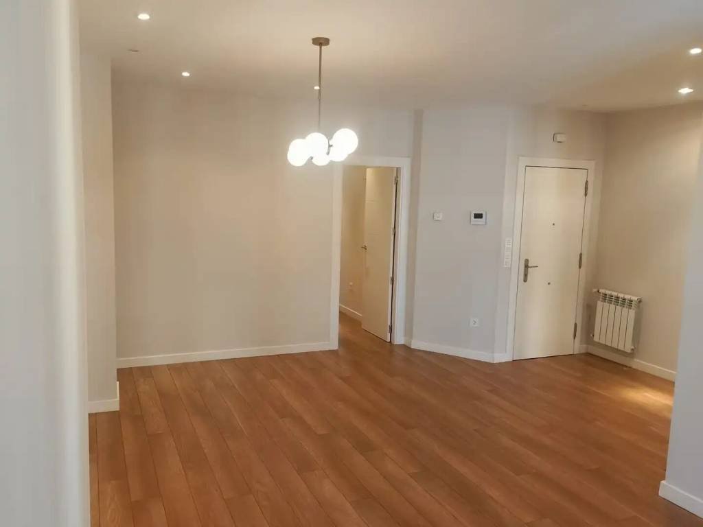 Piso de 100 m² en Oviedo