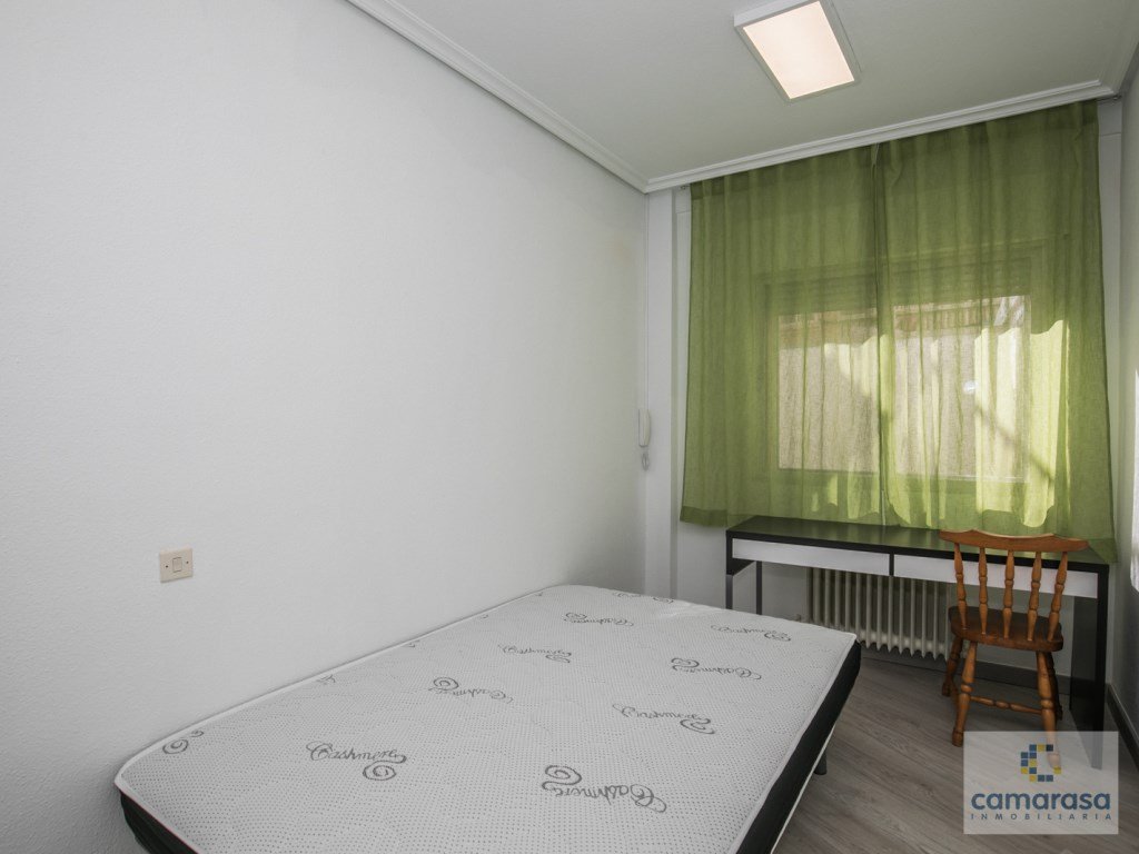 Pis de 108 m² a Àvila