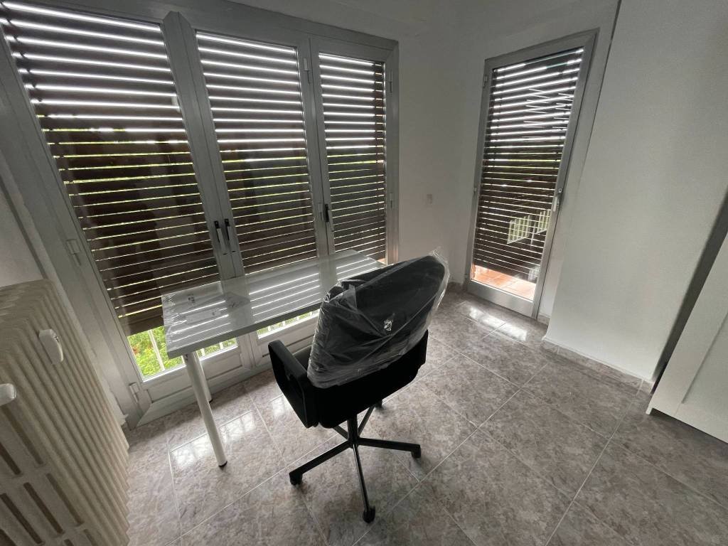 Habitación 140 m², Lérida