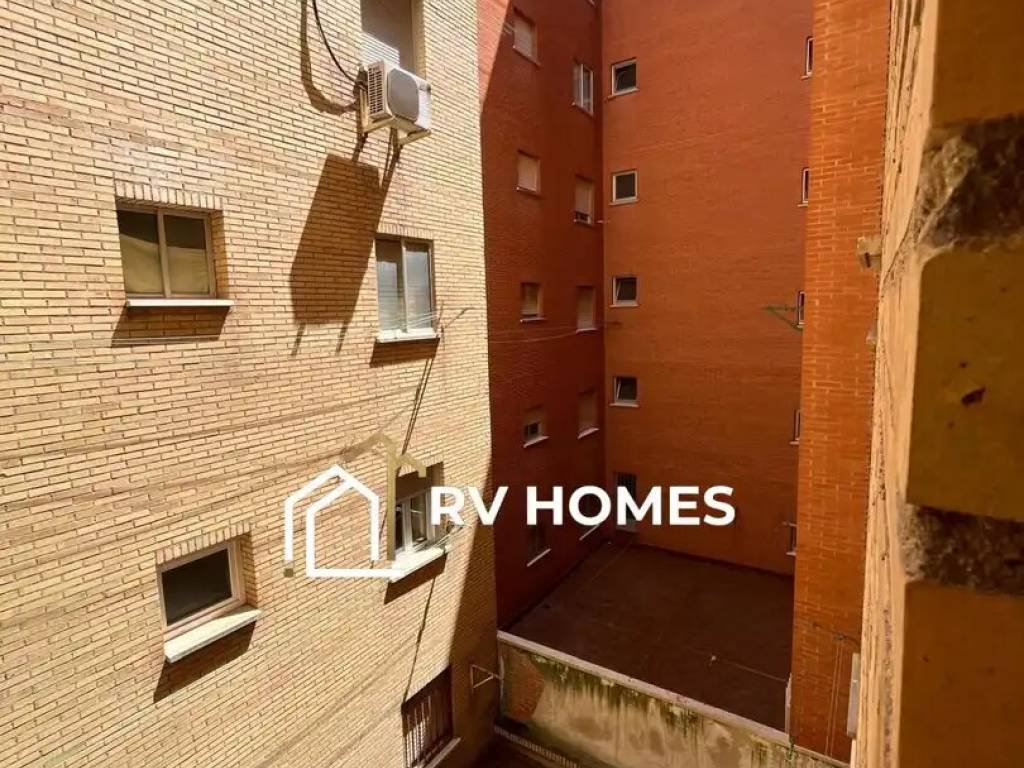 Piso de 100 m² en Cáceres