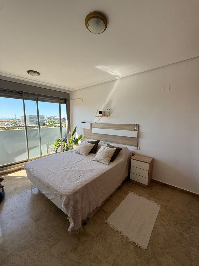 Wohnung 75 m² in Valencia