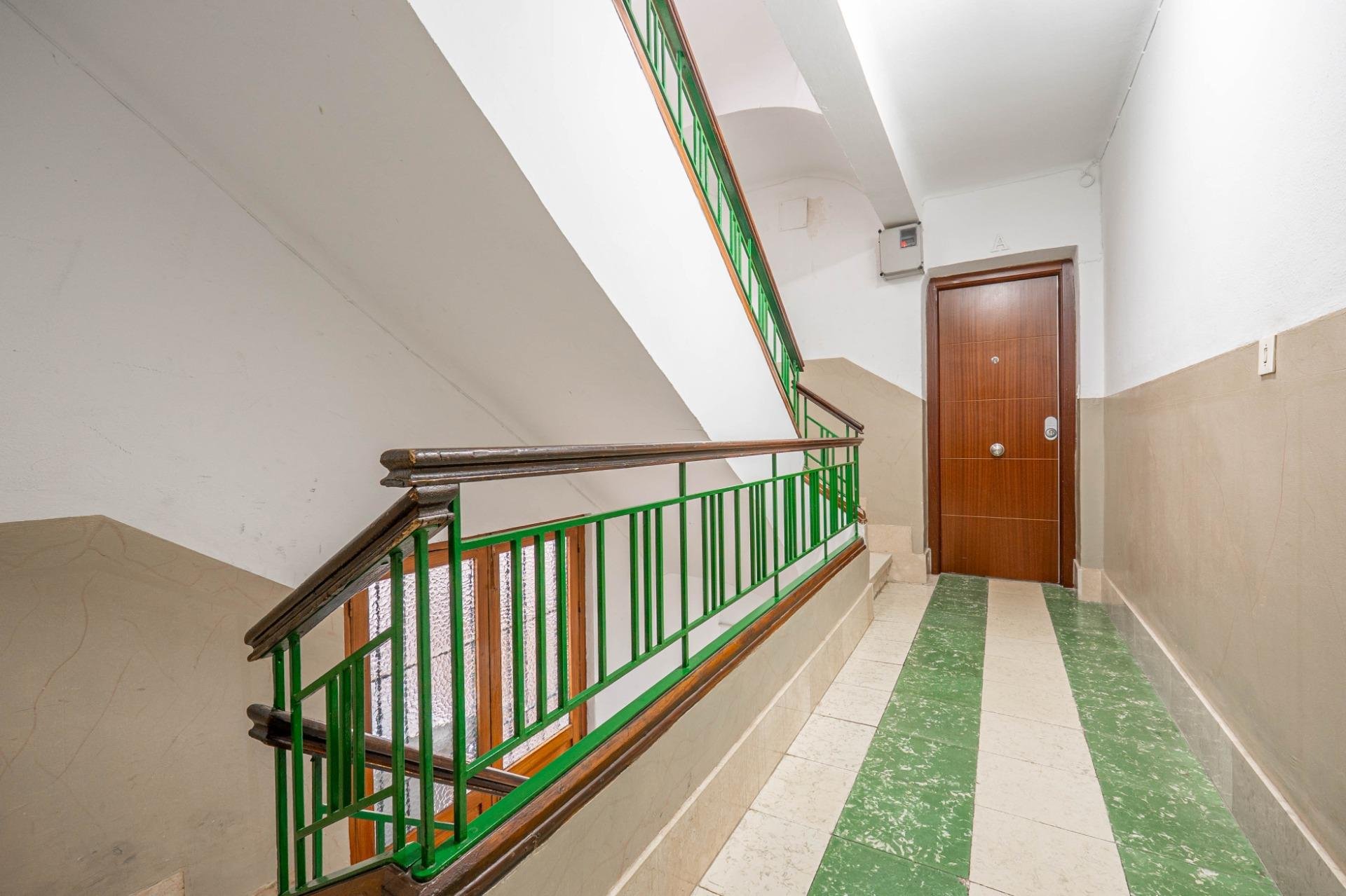 Piso de 84 m² en Granada