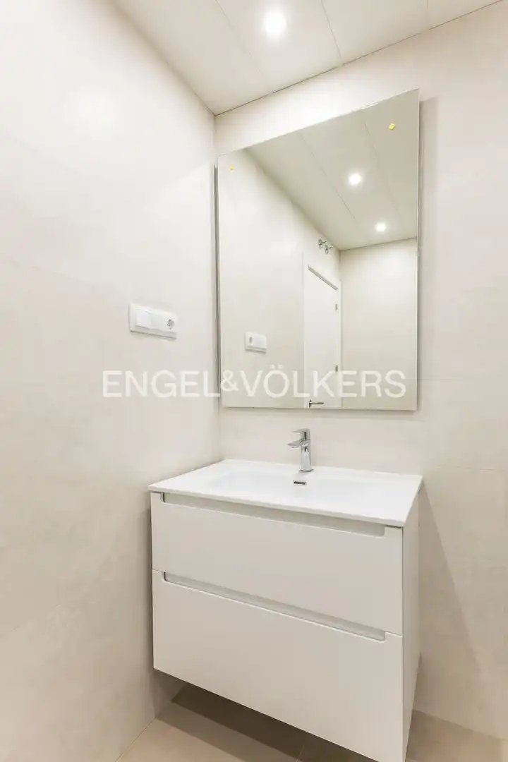 Wohnung 104 m² in Madrid
