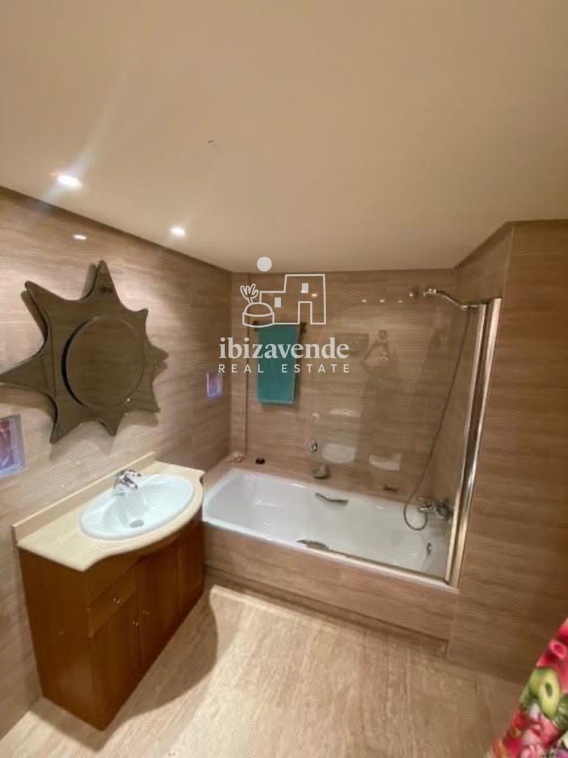 Piso de 100 m² en Santa Eulària des Riu