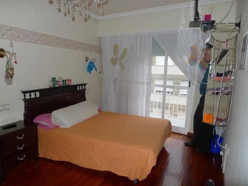 Piso de 80 m² en Ourense
