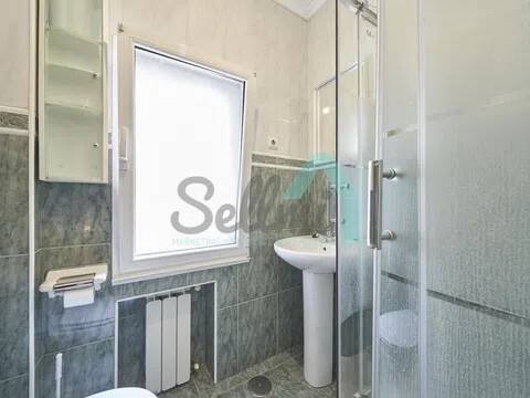 Piso de 146 m² en Oviedo