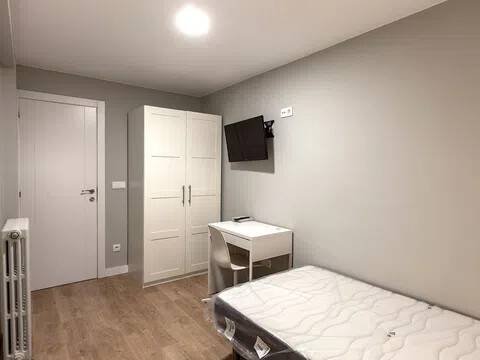 Habitació de lloguer, Saragossa