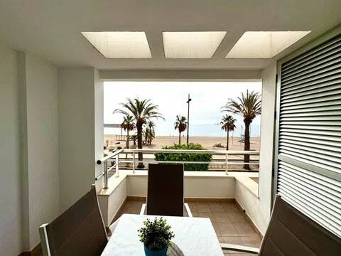 Piso de 75 m² en Carboneras