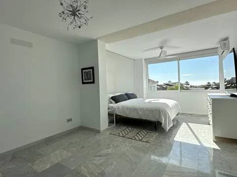 Pis de 380 m² a Estepona
