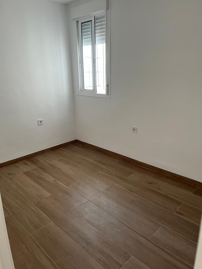 Piso de 80 m² en Sevilla