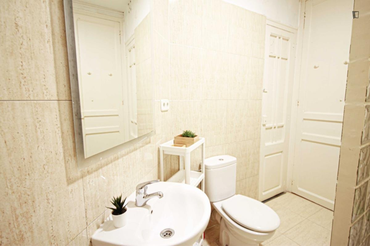 Room for rent, Barcelona