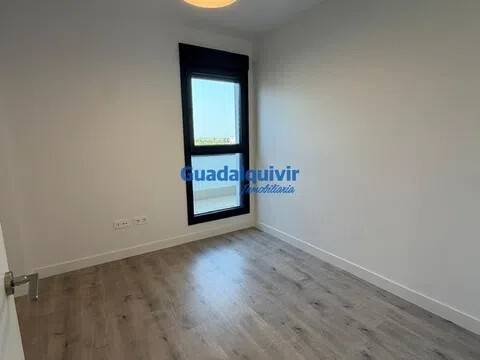 Piso de 101 m² en Dos Hermanas