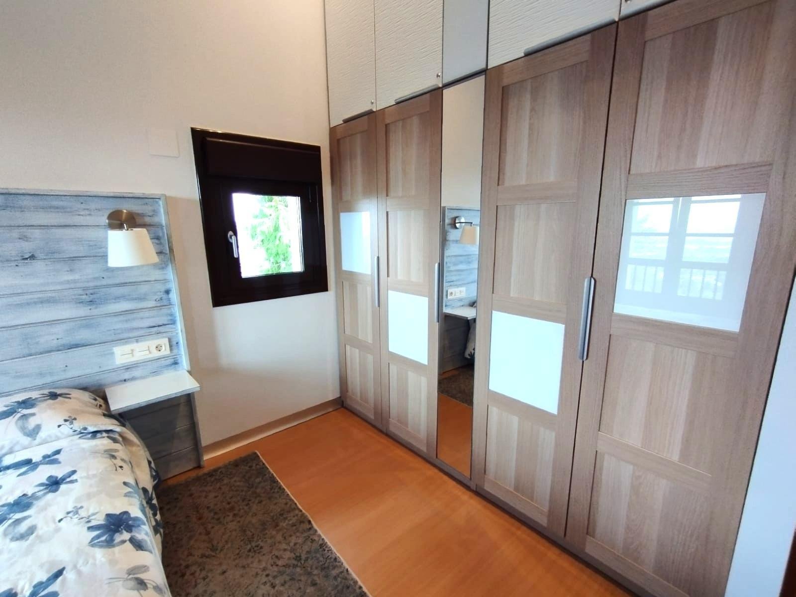Piso de 80 m² en Oviedo